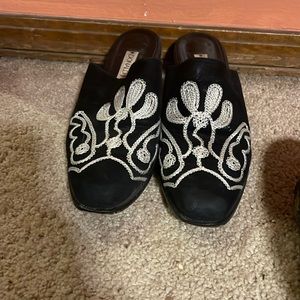 Donald Pliner  mules